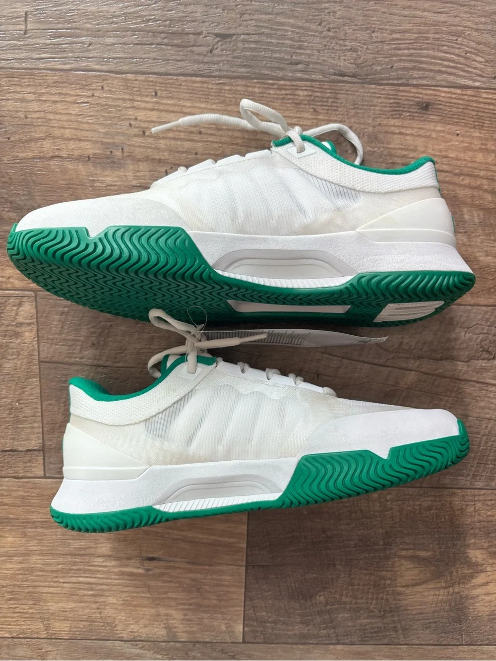 Wilson Intrigue Tour Tennis Shoes Womens 9 White Green NWT WRS334490
